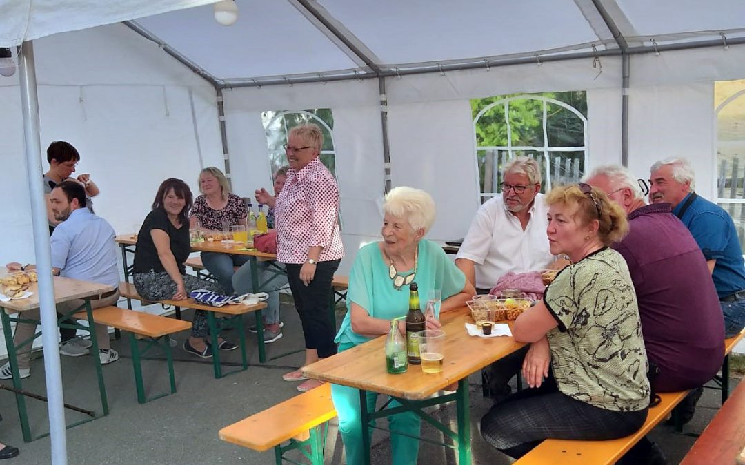 Gemeinsam zum Polterabend im Rittergut Kleingera am 4.7.2019